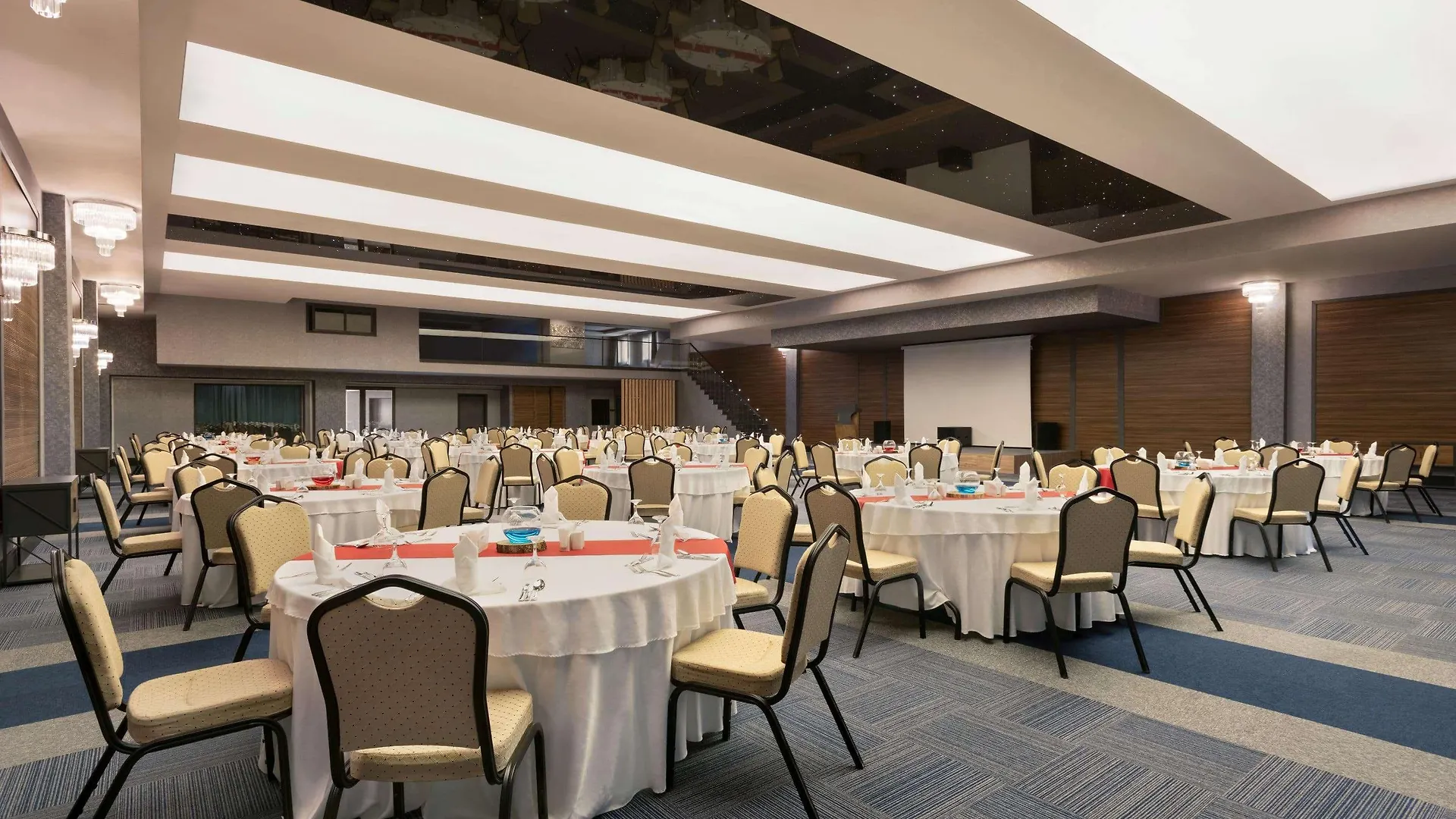 Ramada By Wyndham Tire Hotel