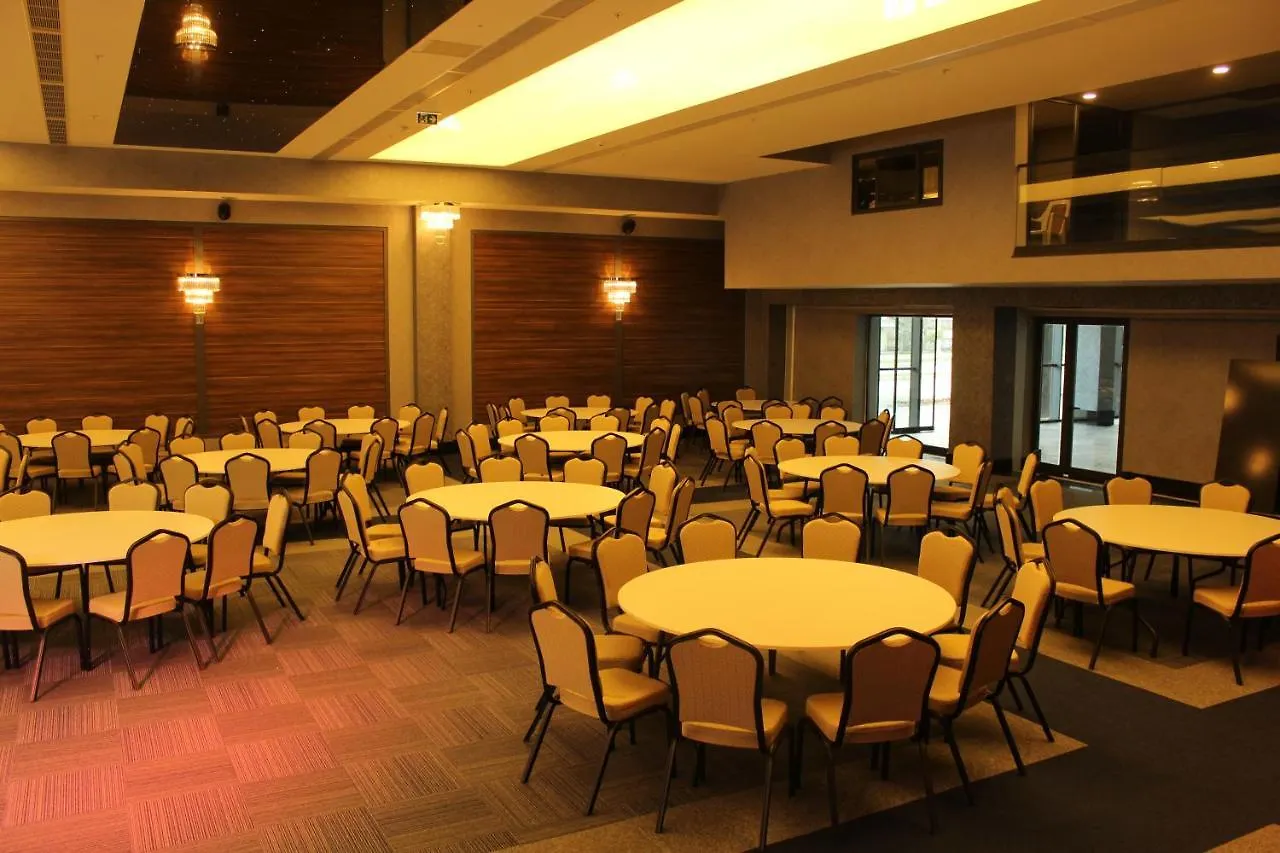 Ramada By Wyndham Tire Hotel